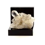 Quartz. 181.1 ct.
