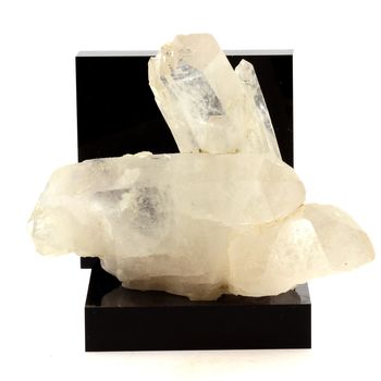 Quartz. 518.4 ct.