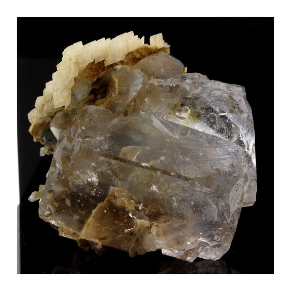 Fluorite + Calcite. 849.3 ct.