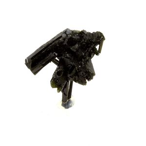 Epidote. 61.8 ct.
