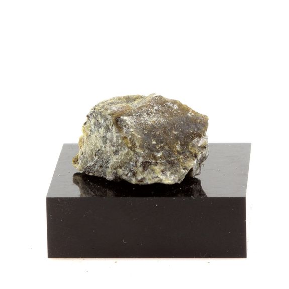 Agglomerate. 24.1 ct.
