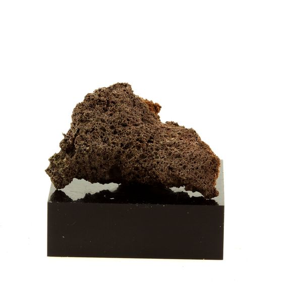 Marbre volcanique. 15.6 ct.