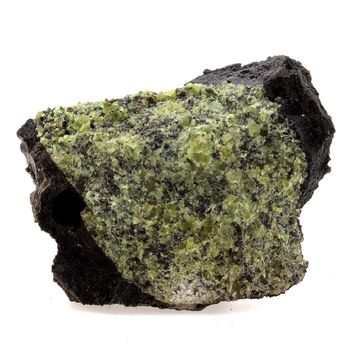 Péridotite. 1045.0 ct.