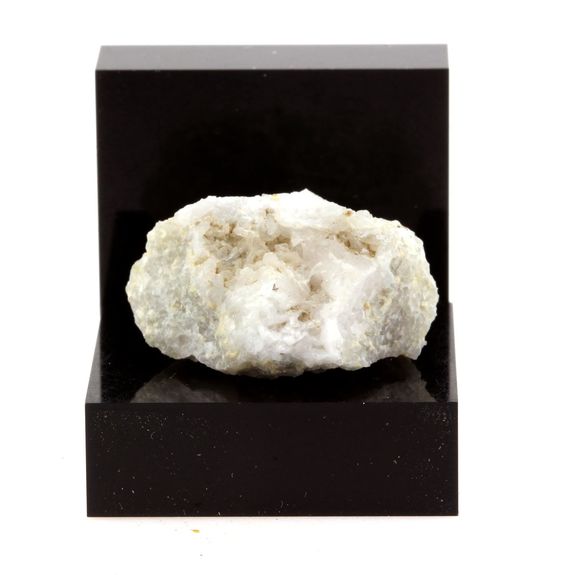 Quartzolite. 38.2 ct. Estrie, Québec, Canada