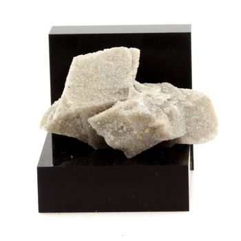 Calcite. 58.1 ct.