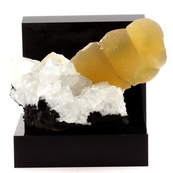 Fluorite + Quartz. 1855.0 ct.