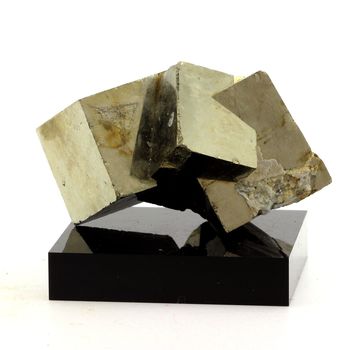 Pyrite. 784.9 ct.