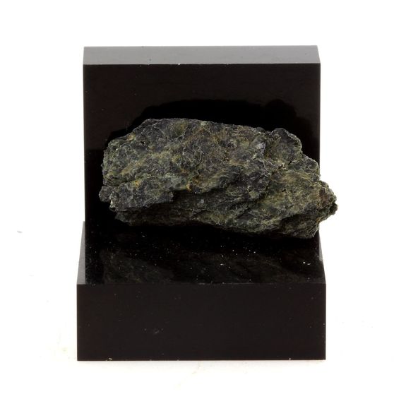 Tschermakite. 15.95 ct.