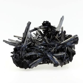 Stibnite. 1470.1 ct.