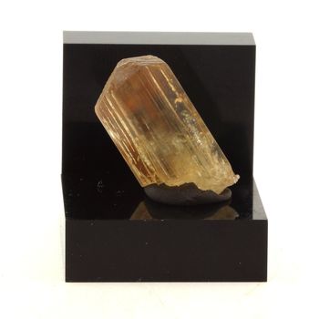 Scapolite. 33.1 ct.