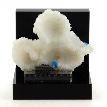 Stilbite + Cavansite. 99.4 ct