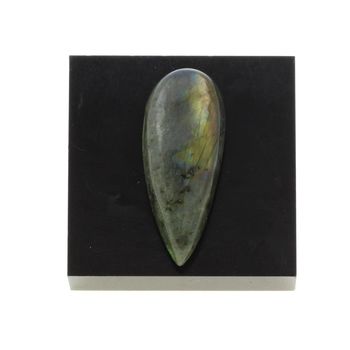 Labradorite. 12.5 ct.