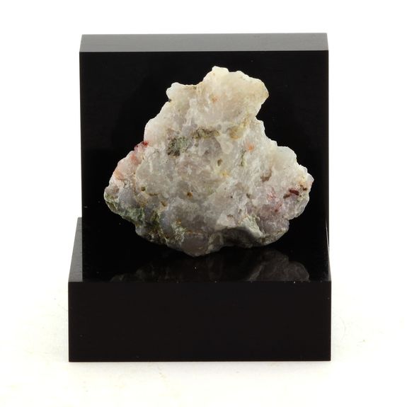 Quartzolite. 26.4 ct.