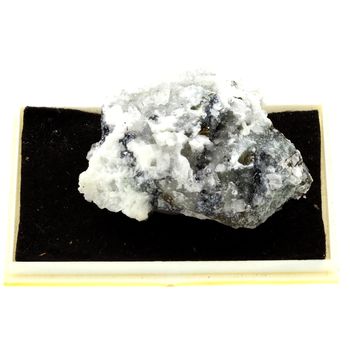 Calcite, Hematite, Quartz. 319.1 ct.