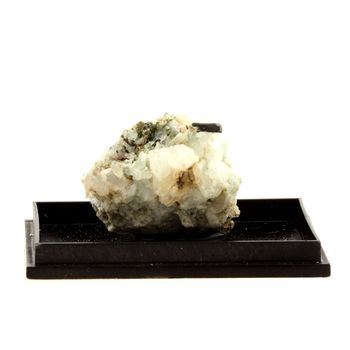 Epidote. 94.25 ct.