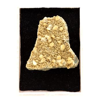 Stilbite. 181.1 ct.