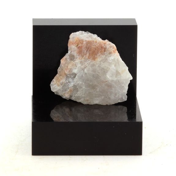 Quartzolite. 19.3 ct. Estrie, Québec, Canada