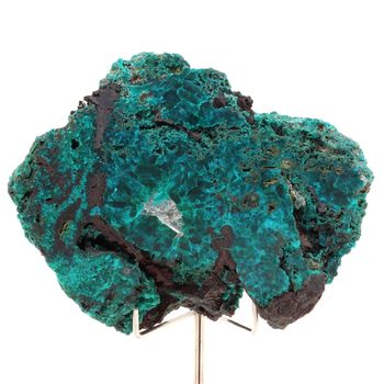 Dioptase + Quartz. 1175.0 ct.