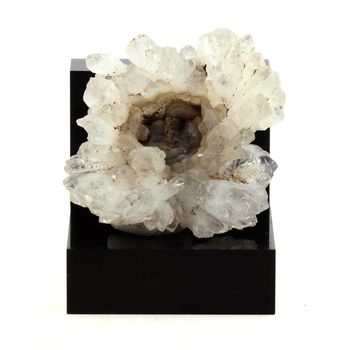Agate + Quartz. 53.5 ct.
