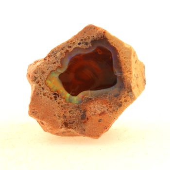 Fire opal. 31.0 ct.