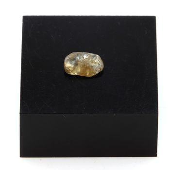 Diamant brut. 0.330 ct.