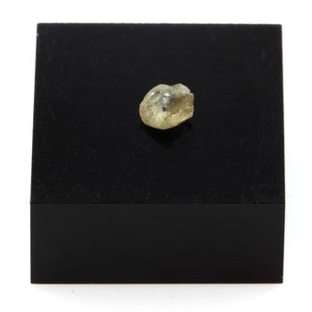 Diamant brut. 0.335 ct.
