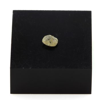 Diamant brut. 0.190 ct.