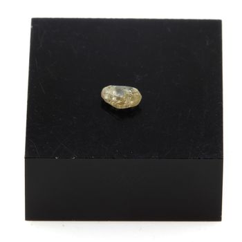 Diamant brut. 0.175 ct.