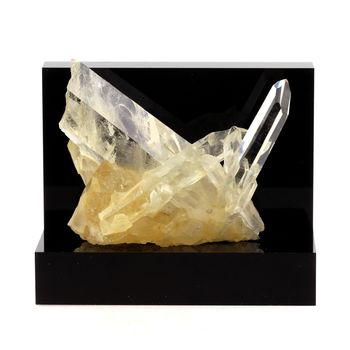 Quartz. 791.9 ct.