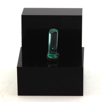 Emerald. 0.76 ct.