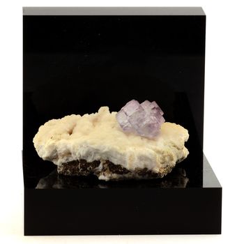 Fluorite. 502.4 ct.