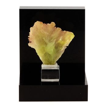 Cerusite jaune. 64.3 ct.