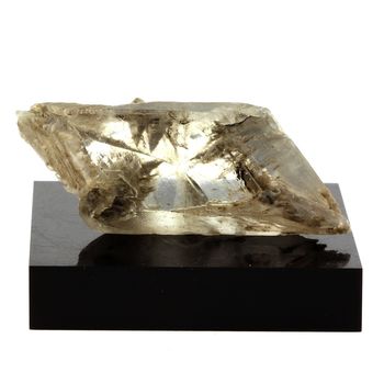 Gypse. 113.4 ct.