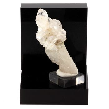 Quartz Sceptre. 370.8 ct.