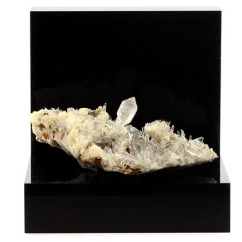 Quartz Sceptre. 258.9 ct.