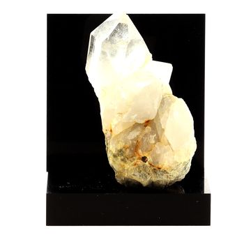 Quartz. 295.8 ct.
