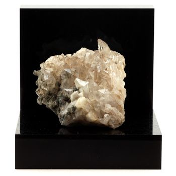 Quartz. 397.6 ct.