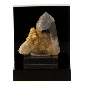 Quartz fumé. 121.8 ct.