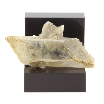 Gypse. 67.7 ct.