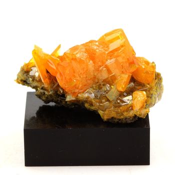 Wulfenite.