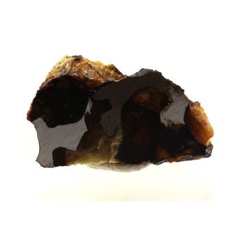 Farringtonite in Pallasite.