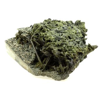 Epidote. 1070.0 ct.