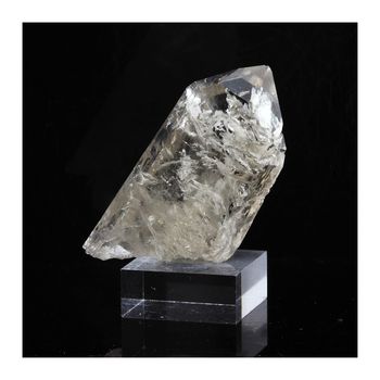 Quartz fumé. 82.6 ct.