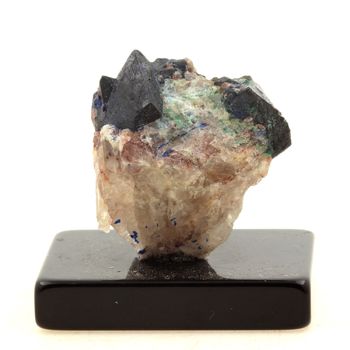 Cuprite. 163.0 ct.