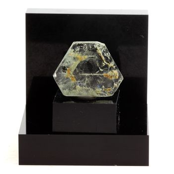 Béryl vert (tranche polie). 11.83 ct.
