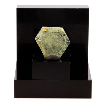 Béryl vert (tranche polie). 9.75 ct