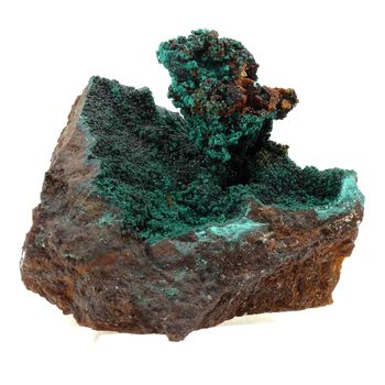 Brochantite. 3390.0 ct.