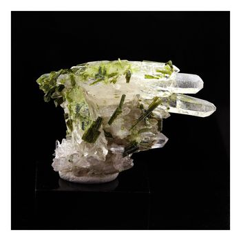 Epidote + Quartz. 31.5 ct.