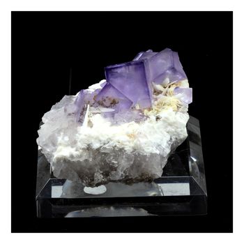 Fluorite + Baryte. 633.5 ct.