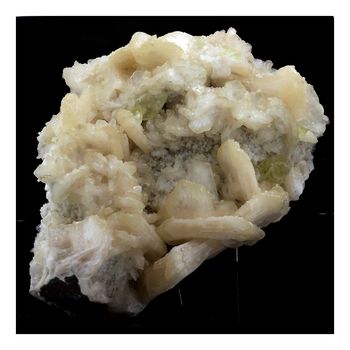 Stilbite + Calcite. 4860.0 ct.